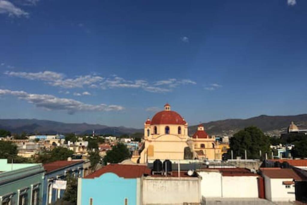 Appartement M1010(7) Agradable departamento céntrico en Oaxaca Extérieur photo